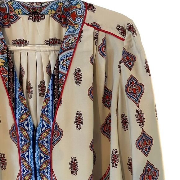 Vintage (tagless) long sleeve v-neck top w/boho print - Picture 4 of 13